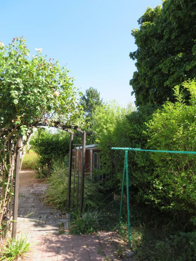 Gite La Pierre Qui Tourne Amboise Esterno foto